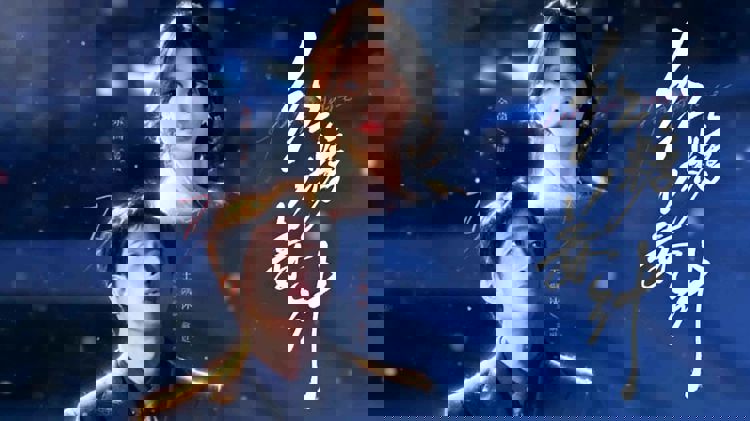 姜枝母亲早亡，生父不详，自幼跟着外婆长大